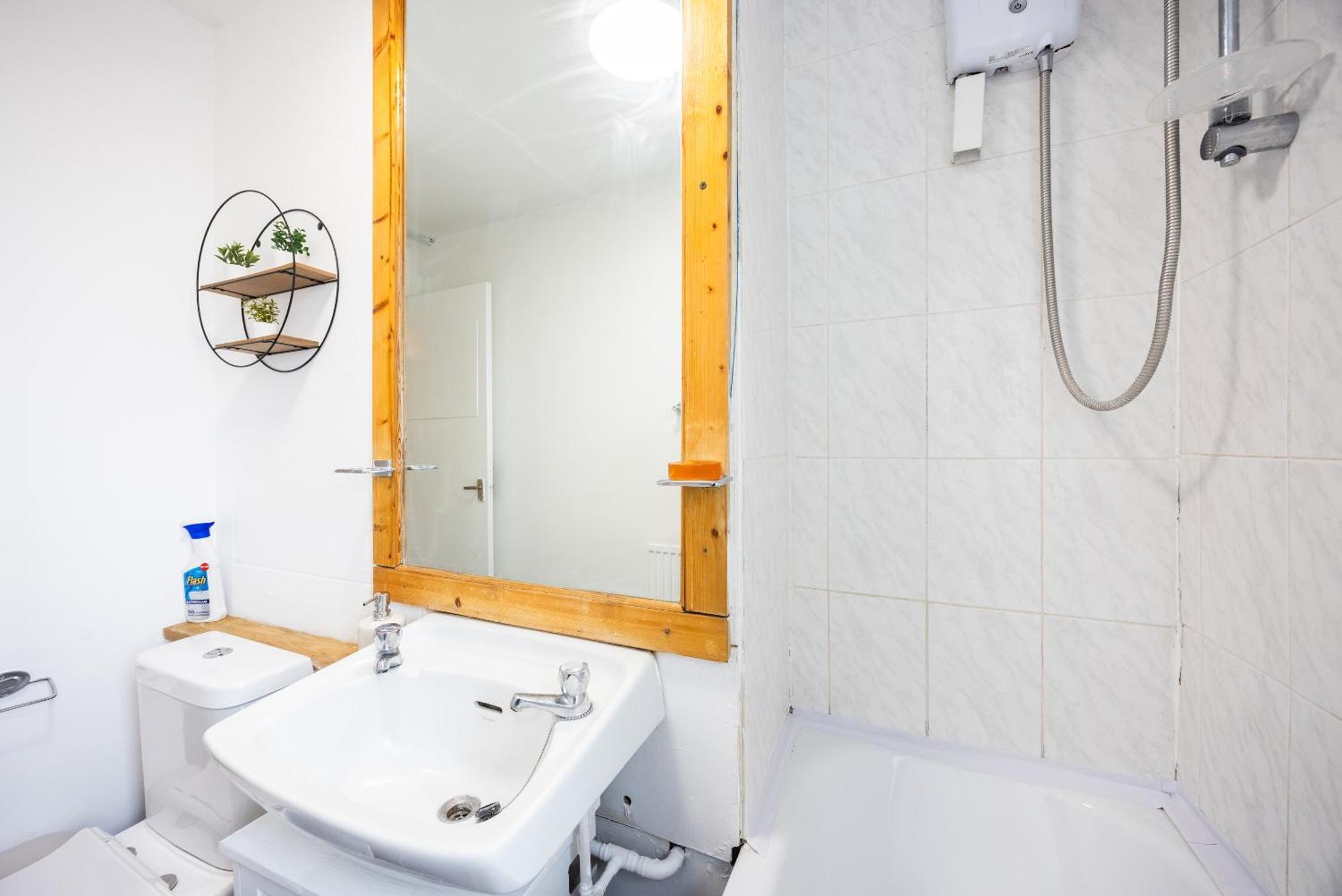 The King'S Cross Stylish Suite Лондон Екстер'єр фото
